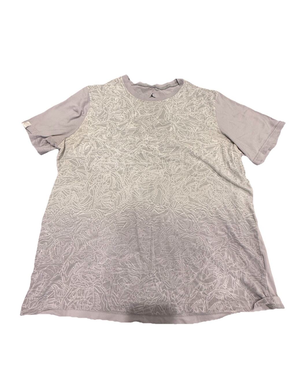Jordan Sneaker Print T Shirt Men’s XXL Gray Graphic Crew Neck Short Sleeve